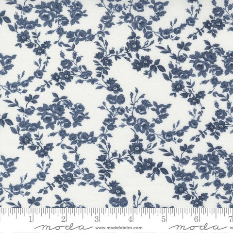 Nantucket Summer - Surfside Small Floral Cream Navy