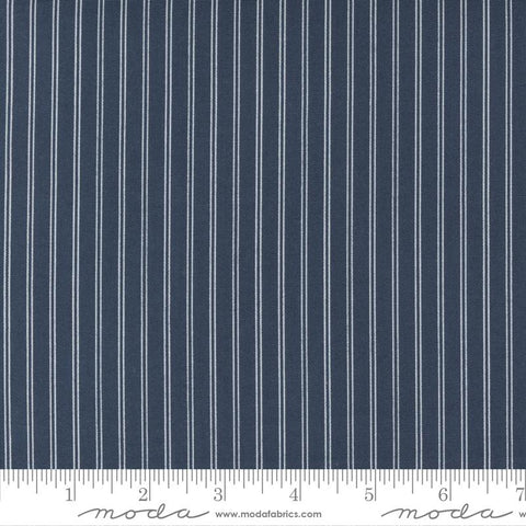 Nantucket Summer - Navy