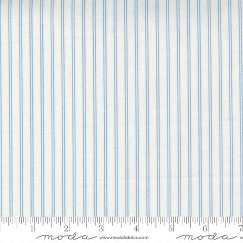 Nantucket Summer - Cream Light Blue